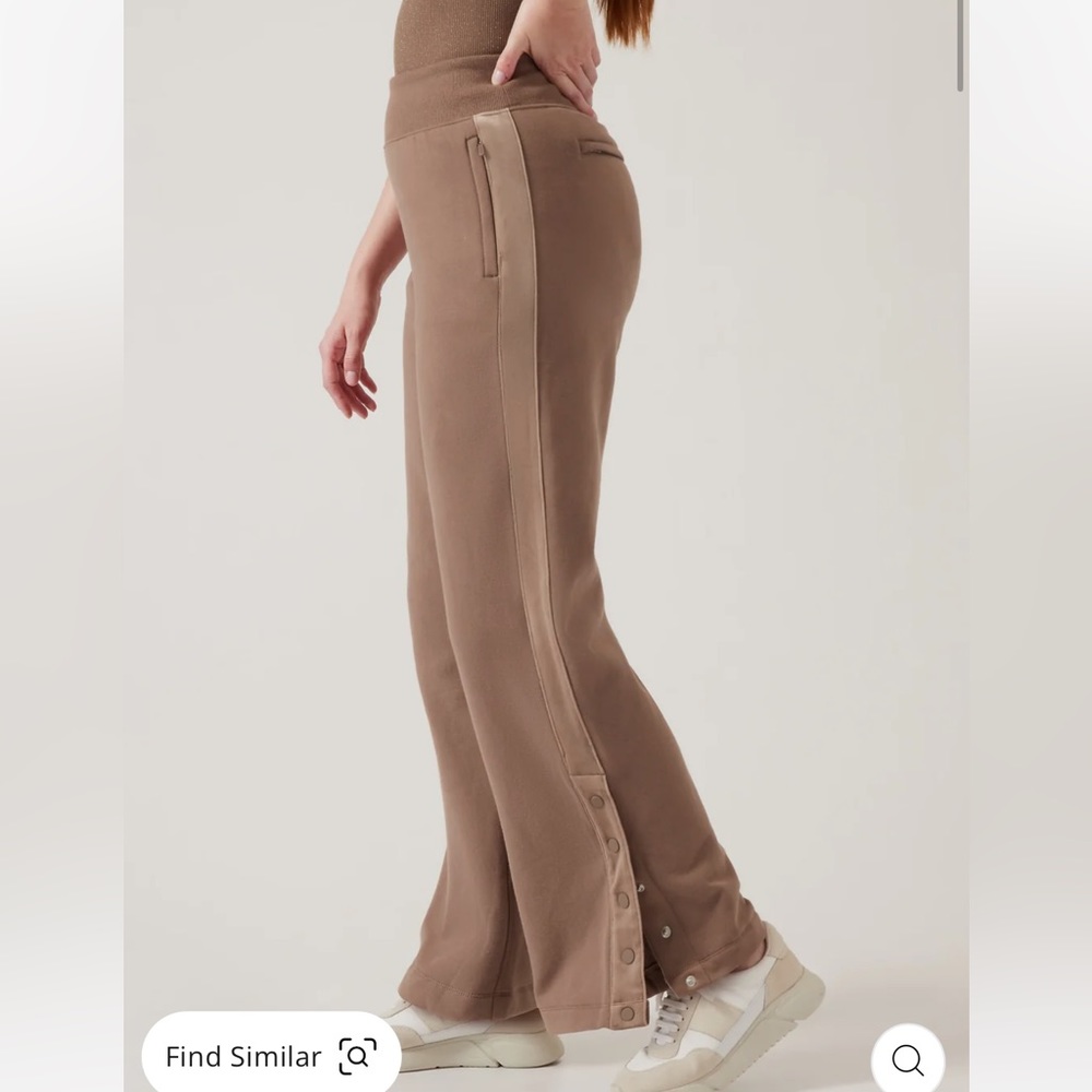 NWT Athleta Retroplush Velvet Straight Leg Joggers in Rustic Beige XL Tall